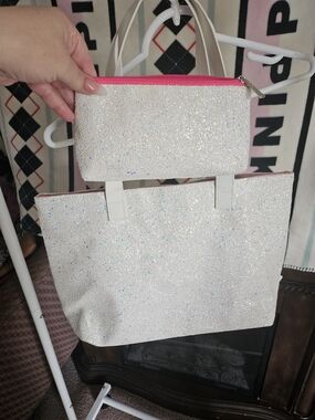 Clinique White Glitter Tote with Pink-Zip Pouch
